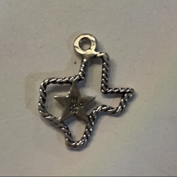 James Avery, Retired sterling silver charm - Picture 4 of 7